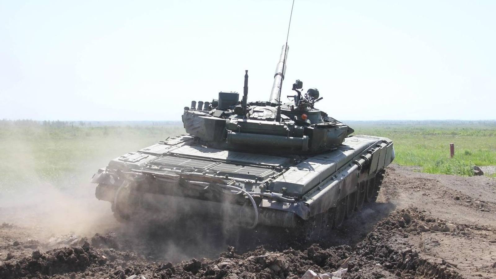Russian Army Plans Unmanned Tank Units After Center-2026 Drills ...