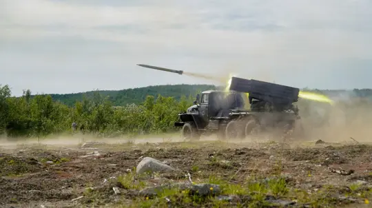 Slavyansk and Kramatorsk Named Key Targets in Donbass