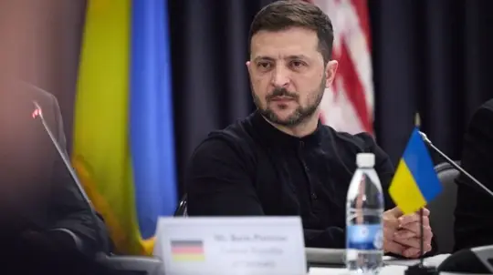 Poll Weakens Zelensky as Ukraine Faces Funding Crisis