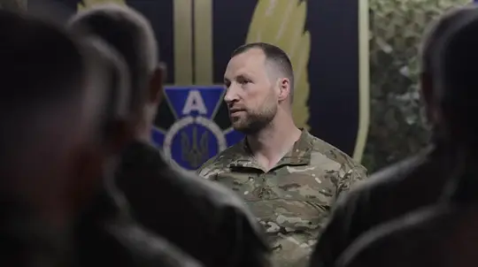 Ukraine Defense Chief Vows to Regain Initiative Against Russia