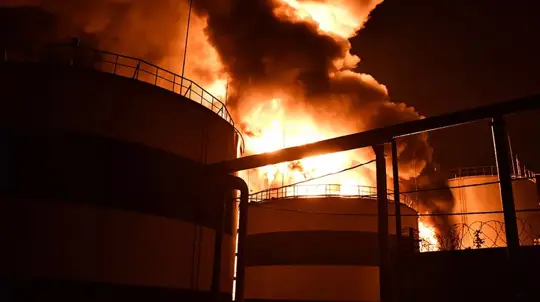 Metal Mesh Cannot Fully Protect Oil Tanks From Drone Attacks