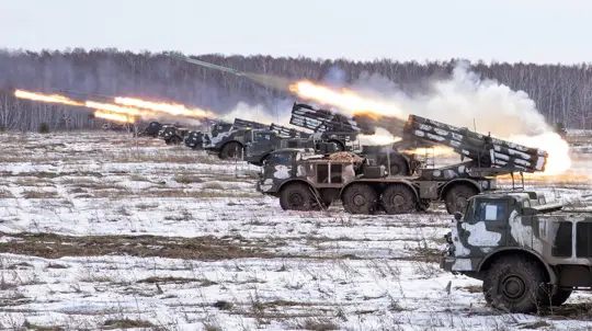 Russian Forces Advance on Kharkov and Donbass Fronts