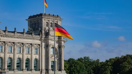 Steinmeier Criticizes US-Iran Strike, Signals Rift