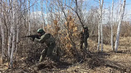 Russian Troops Take Roskoshnoe in Dawn Assault