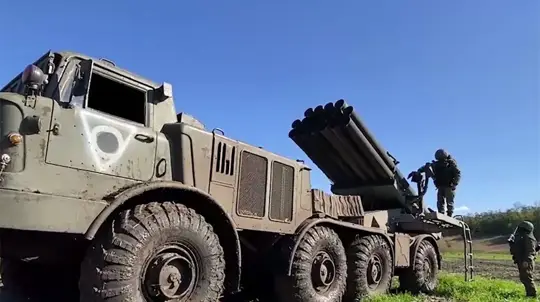 Russian Forces Push Toward Slavyansk and Kramatorsk
