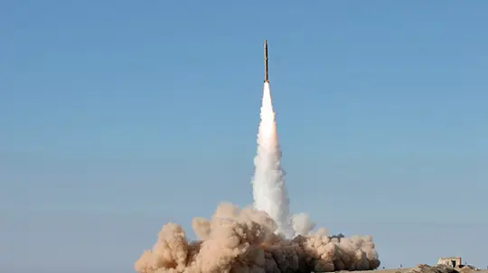 Iran Refines Tactics to Break Through US Air Defences