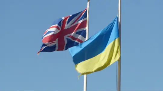 UK Urges Allies to Boost Ukraine Air Defence Missiles