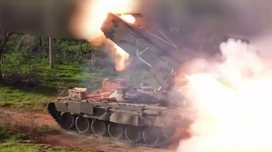 How Thermobaric Weapons Work: Inside a “Vacuum Bomb” Explosion