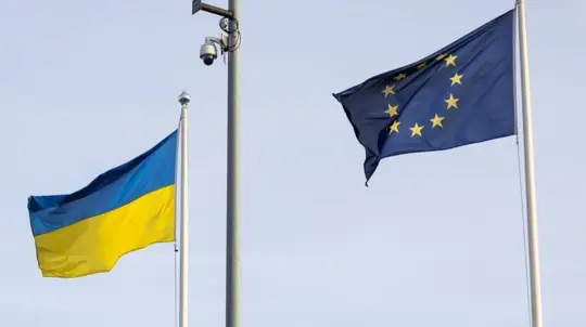 Bloomberg: Air Defense Missile Shortages Could Push Kyiv Toward Moscow's Terms