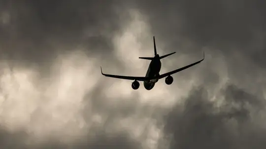 Zelenskyy’s Threat to «Close the Skies» Over Russia Explained