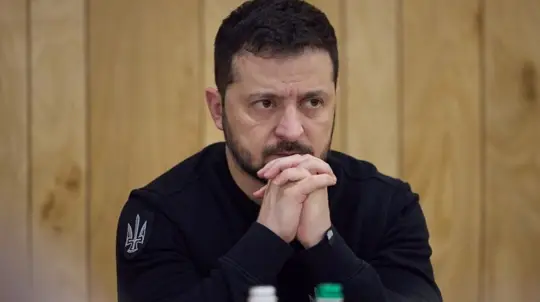 Zelensky Warns Troop Withdrawal Could Split Ukraine