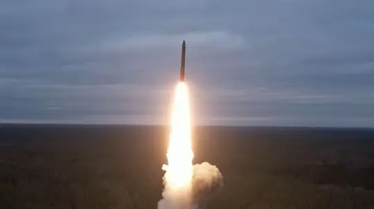Ukraine Briefly Raises Alert Over Possible Oreshnik Missile Launch