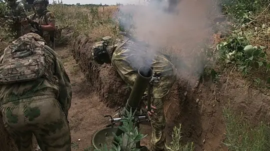 Russia Pushes Forward as Battles Intensify on Front