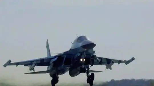 Western Experts Notice New Detail on Russian Su-34 Fighter-Bomber