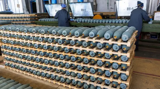 Russian Defense Output Rises as Kyiv Peace Window Narrows