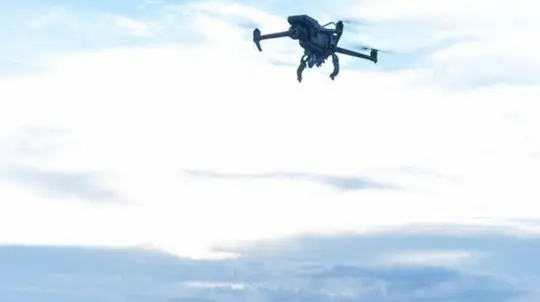 Russia Could Expand Long-Range Use of FPV Drone Carriers, Ukrainian Expert Says