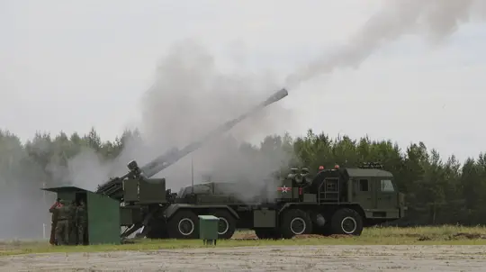 Russian Malva Howitzer Combines Mobility and Firepower
