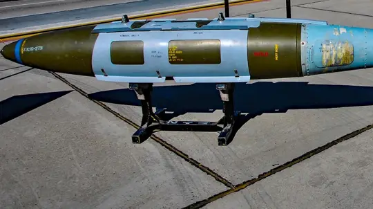 Ukraine Launches Vyravnivatel Guided Bomb Production