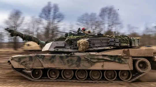 Russian FPV Drone Destroys Hidden US-Made Abrams Tank