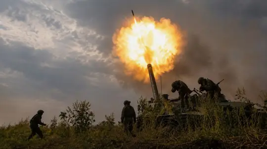 Russian Artillery Strike Kills Over 15 Ukrainian Troops