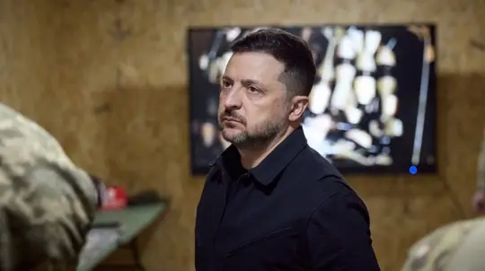 Zelensky Urges West to Supply More Air Defense Missiles After Overnight Strikes
