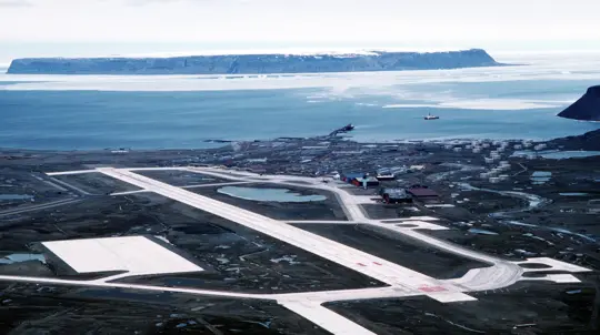US Seeks Access to More Military Bases in Greenland