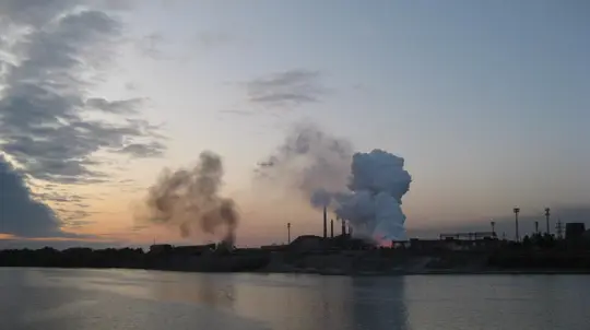Russian Strike Halts Zaporozhstal Plant in Zaporozhye