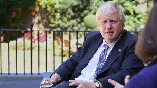 Boris Johnson Acknowledges Continued Russian Advance in Ukraine