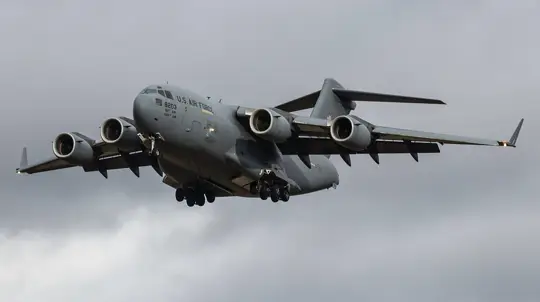 US C-17 Flight to Moscow May Signal Putin-Trump Talks