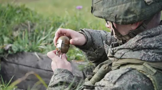 Russian Fighter Says He Used Brick Instead of Grenade Near Vozdvizhevka
